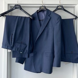 Brooks Brothers 2 piece suit + extra pair of pants